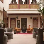 Riad Des Eaux Et Spa