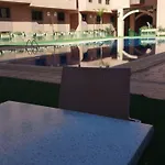 Mouzdalifa Apartment In City Center
