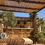 Riad L\'Emir
