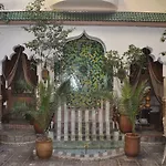 Riad L\'Arabesque