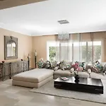 The Ruby Apartment With Private Swimming Pool - Hivernage Quarter - By Goldex Marrakech