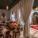 Riad dar El Arsa Rooftop&jacuzzi