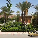 “Yallah”Riyad Triplex For 6 Persons Max