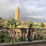 “Yallah”Riyad Triplex For 6 Persons Max