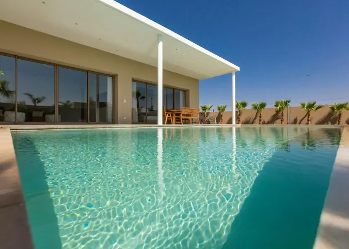 Villa Seyana Piscine Chauffee, Sans Vis A Vis