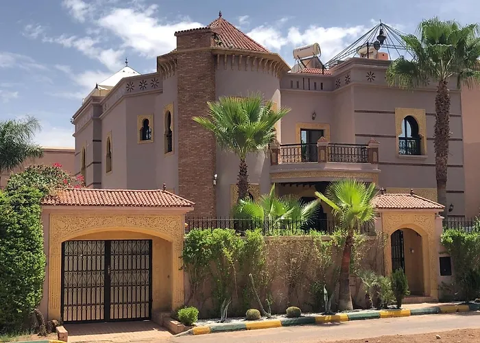 Luxury Villa Grand Atlas - Privée - Gouvernante- 5 suites - Piscine - Jacuzzi - Sona - Wifi
