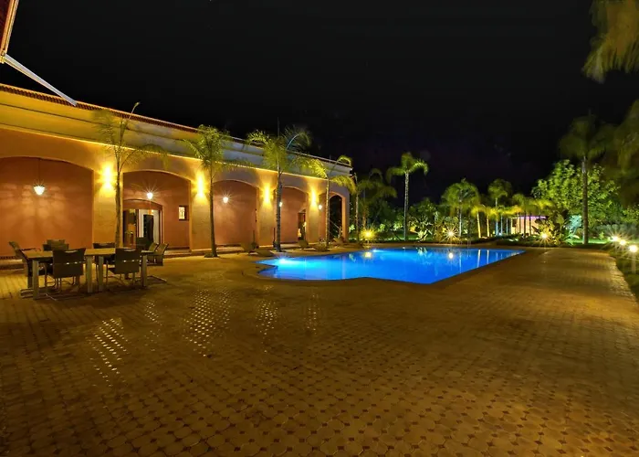Superbe Villa Avec Piscine