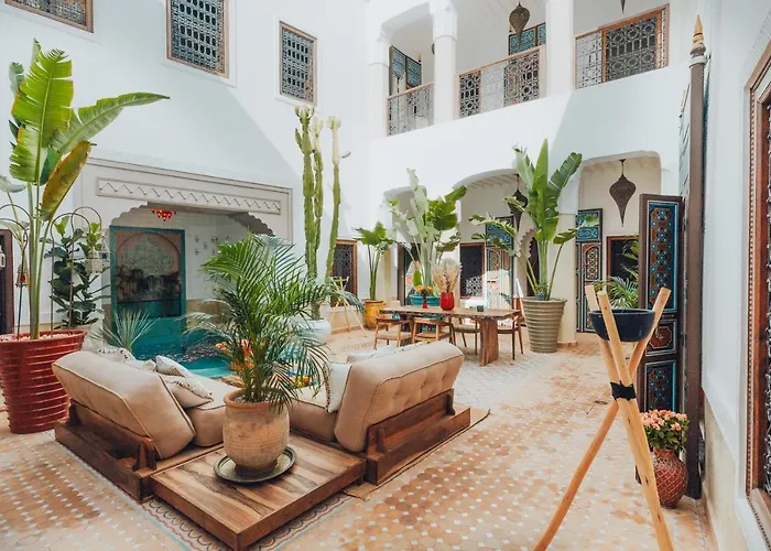 Kenzara Suites & Pool, Your Private Escape
