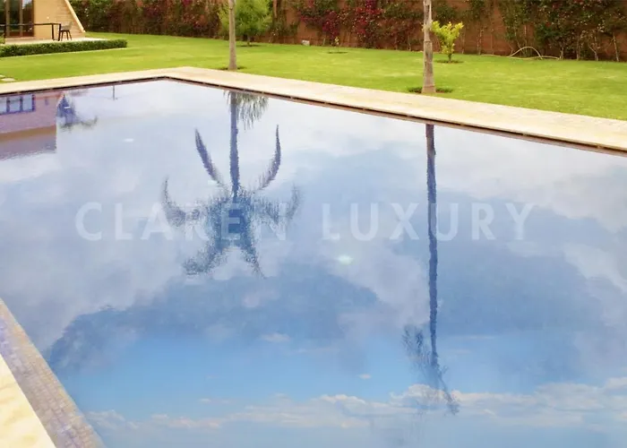 Magnifique Villa Avec Piscine Privee Et Sans Vis A Vis
