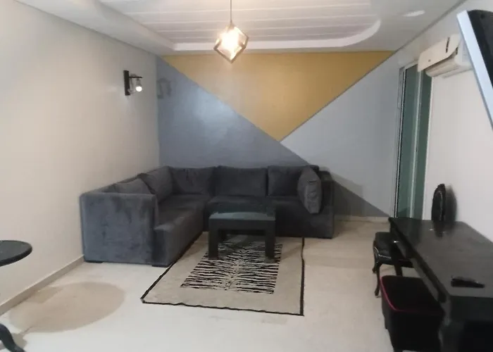 Nic\'S Apartment