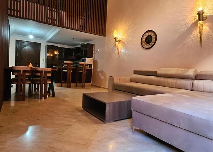Charmant Duplex Au Coeur De Gueliz, Quartier Haut De Gamme De Marrakech