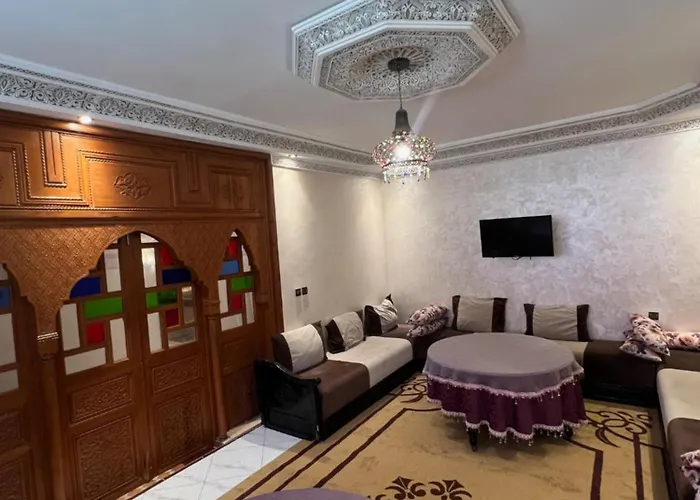 Charmant Appartement Spacieux Avec Cour Fleurie Et Hammam A Targa Marrakech