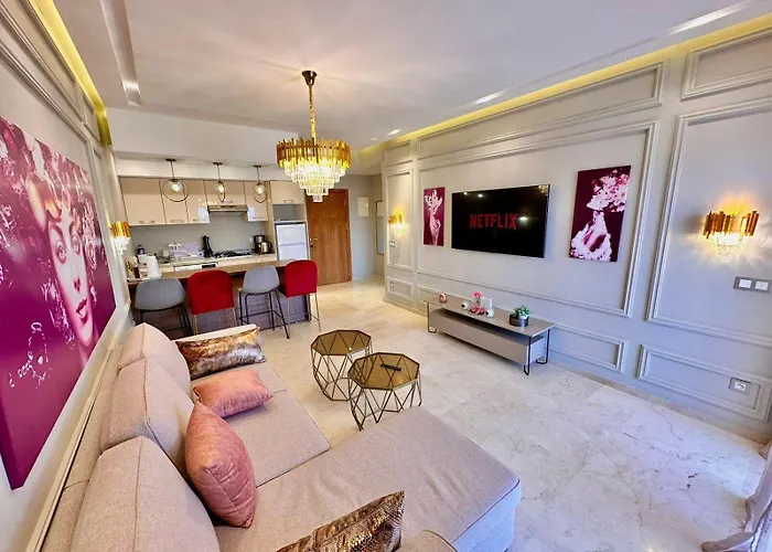 Appartement Luxueux Avec Piscine 10 Minutes Du Centre Ville