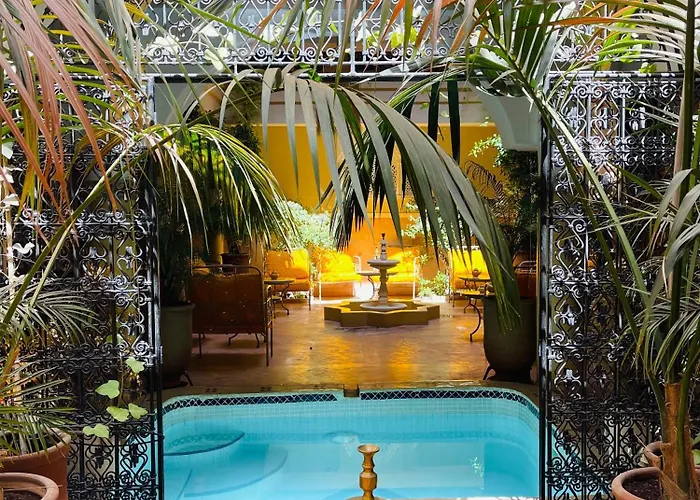 Riad La Caleche & Spa