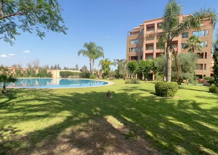 Bel Appartement Meuble Avec Piscine, L\'Hivernage A Marrakech