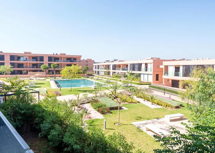 Elegance And Serenity At Noria Golf And Pool View