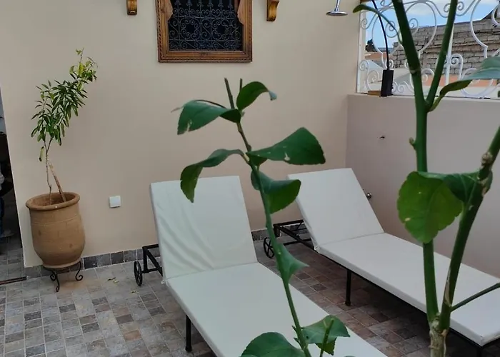 Riad Dar Manzakin