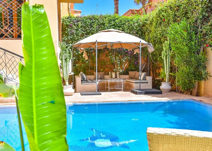Villa In Central Marrakesh , Swimming Pool