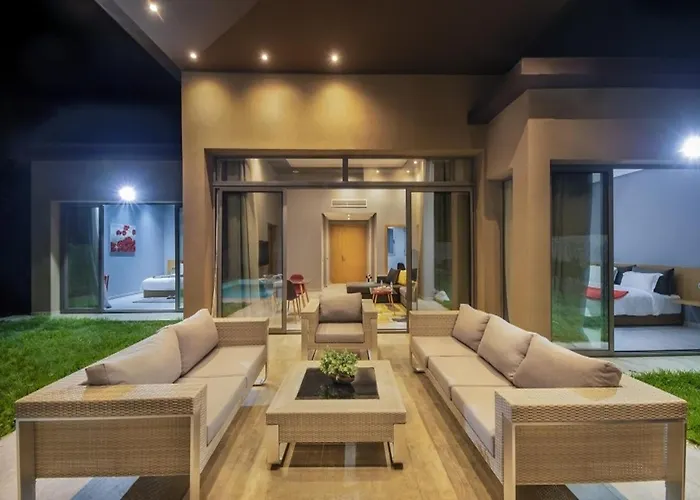 Palms Edge Villas Avec Piscine & Jardin Prives