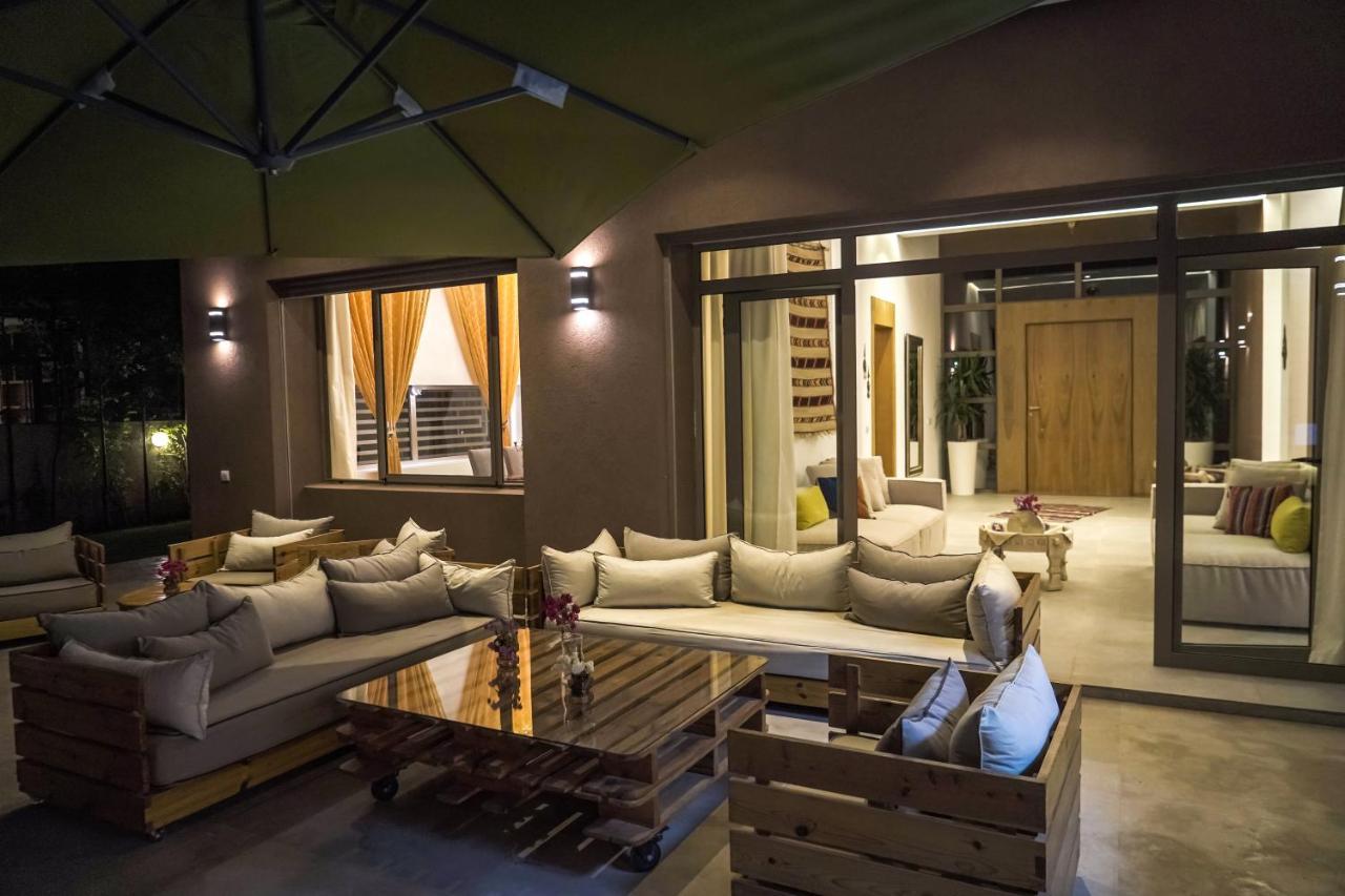 Luxury Eden Villa *