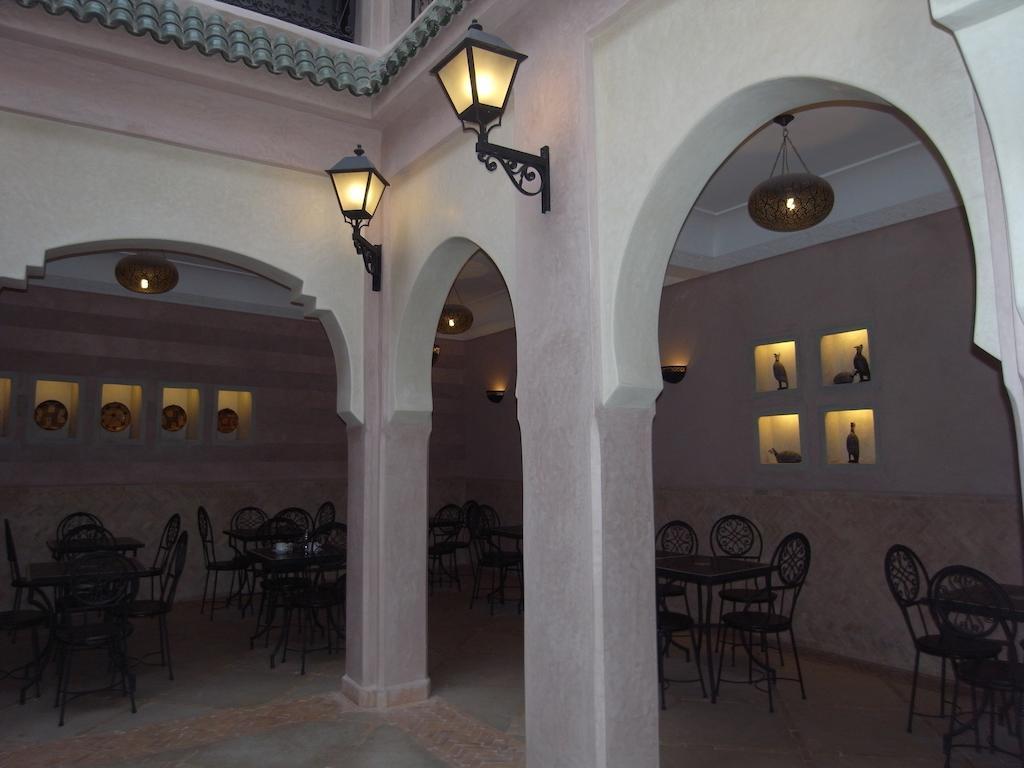 Bed & Breakfast Bazaar Cafe 4*