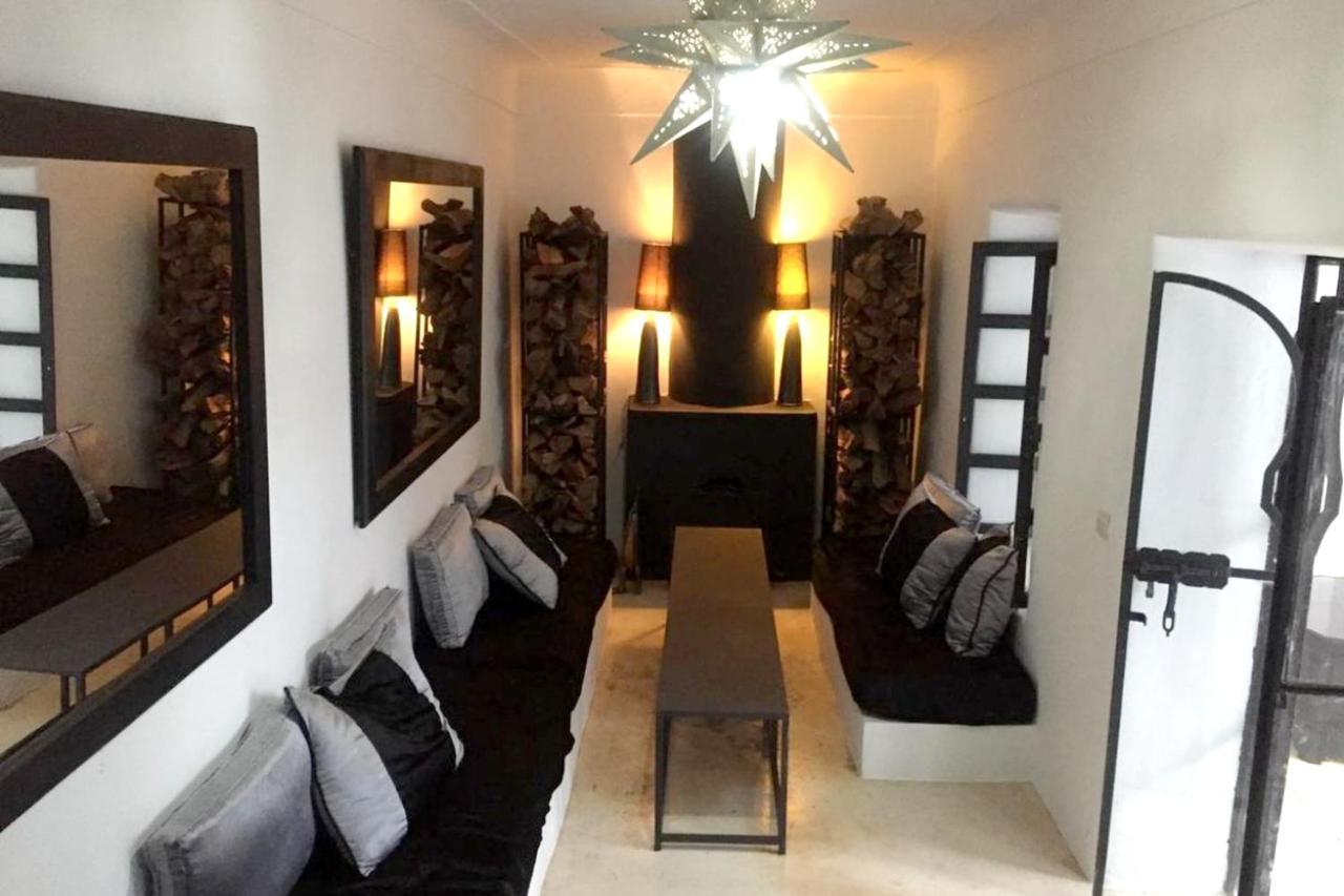 Villa Elegant In Medina Marrakech + Pool