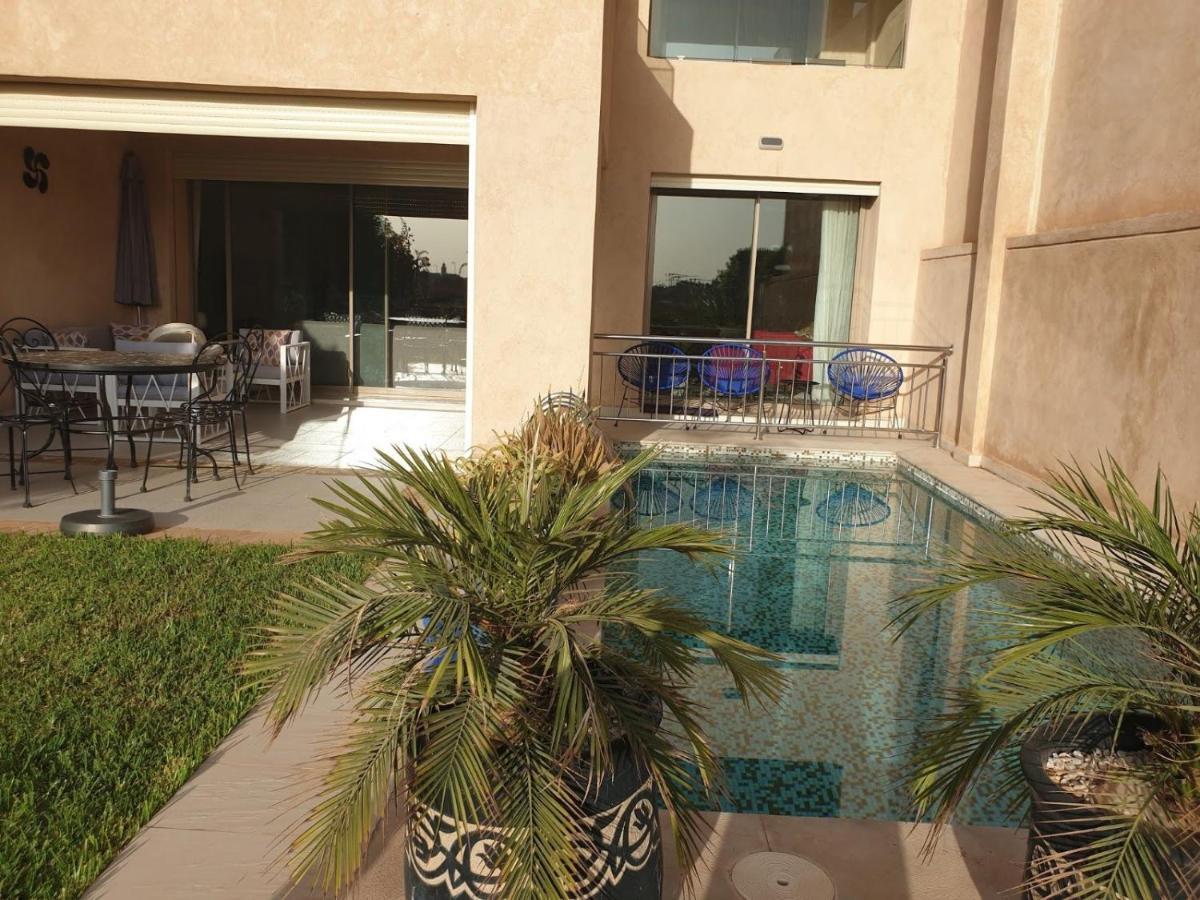 Sur Golf Villa *