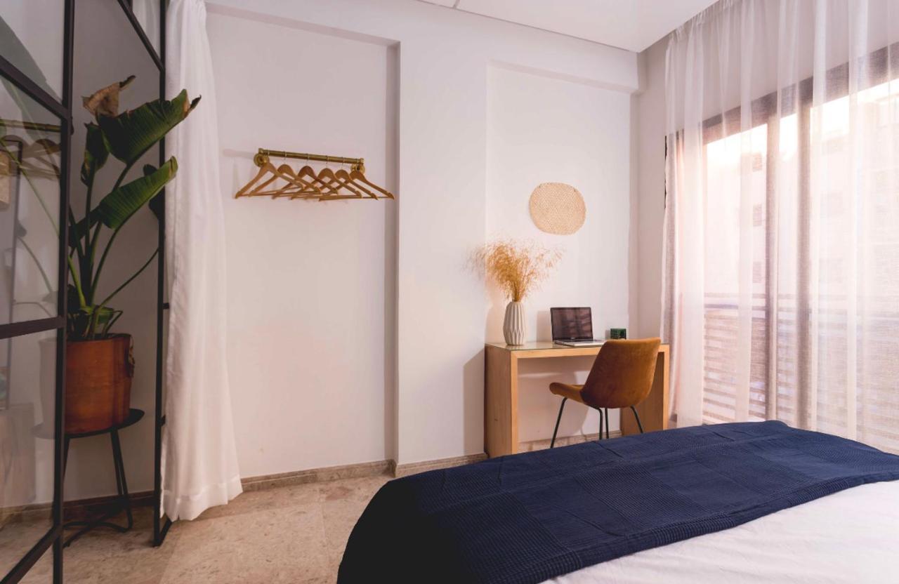 Stylish Apartment *
