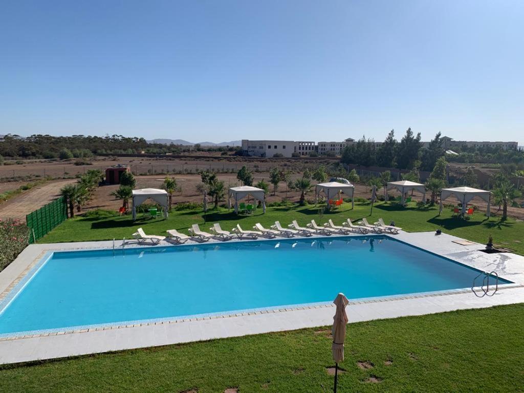 Appartement Entouré De Verdure, Grande Piscine Marrakesh