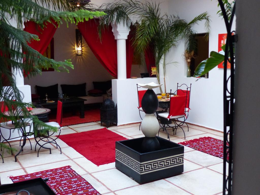 Hcekarram Riad