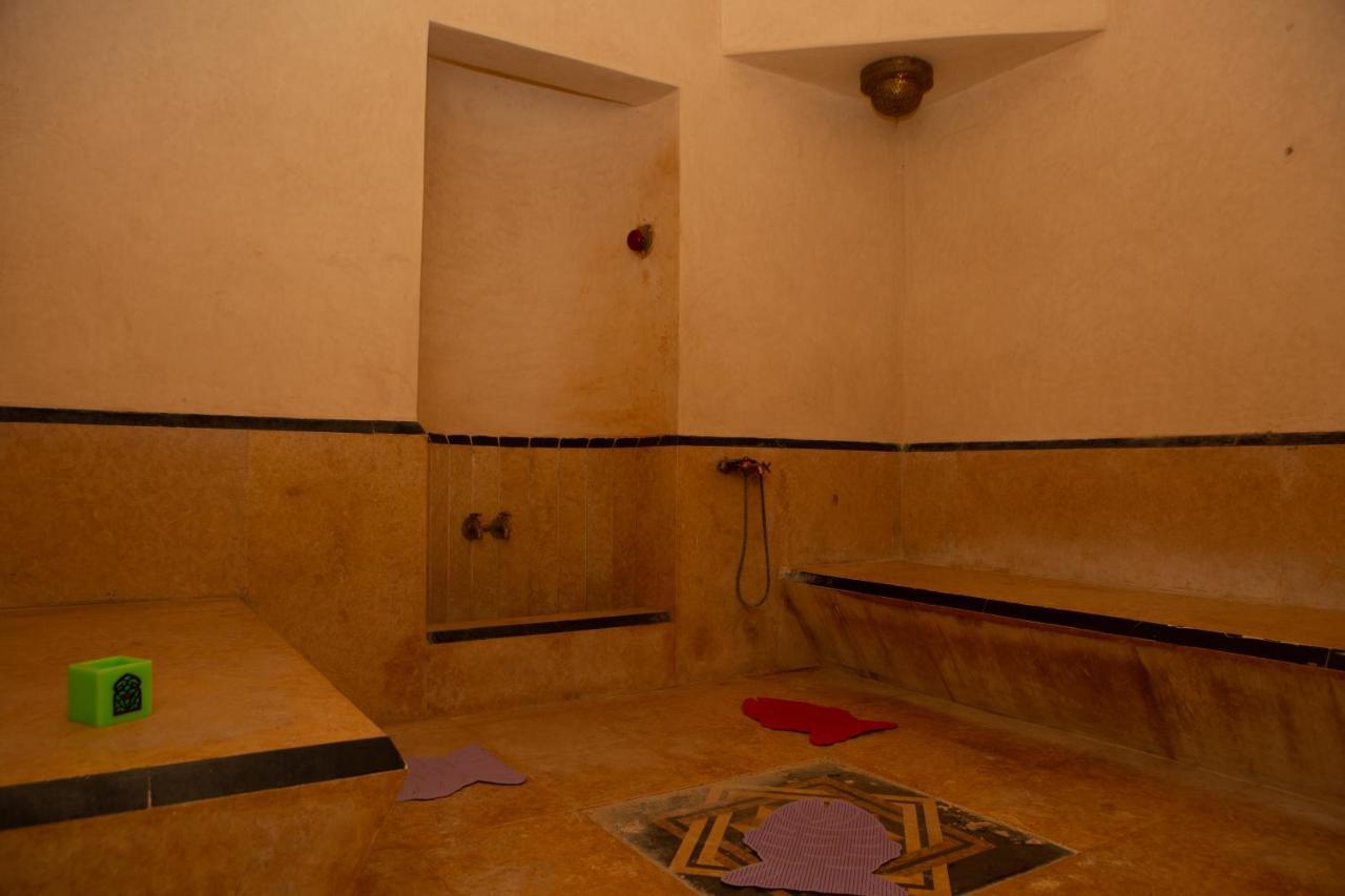 Dar Taous Riad 2*