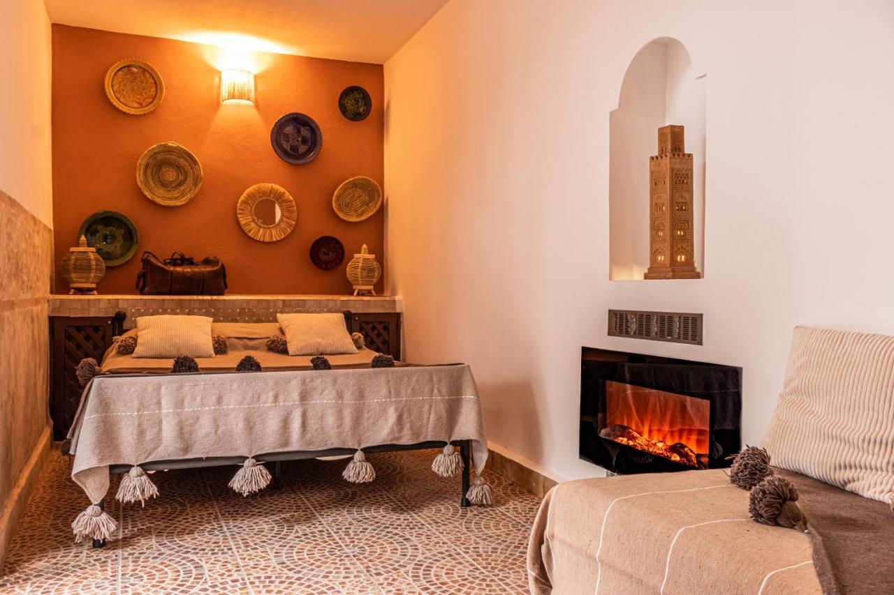 Ayada Guest house *