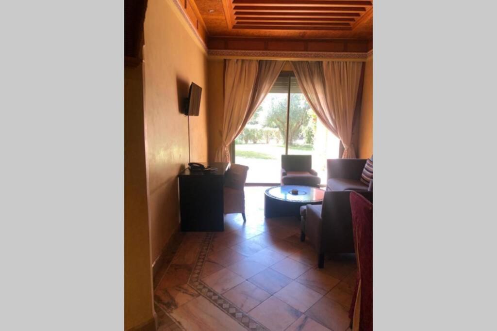 Apartment Bel Au Rez-de-jardin Dans La Palmeraie *