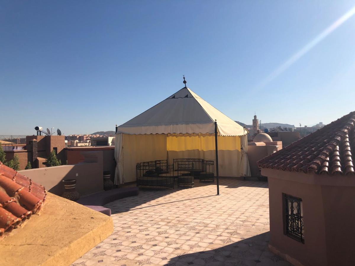 Luxury Grand Atlas - Privée - Gouvernante- 5 Suites - Piscine - Jacuzzi - Sona - Wifi * Marrakesh