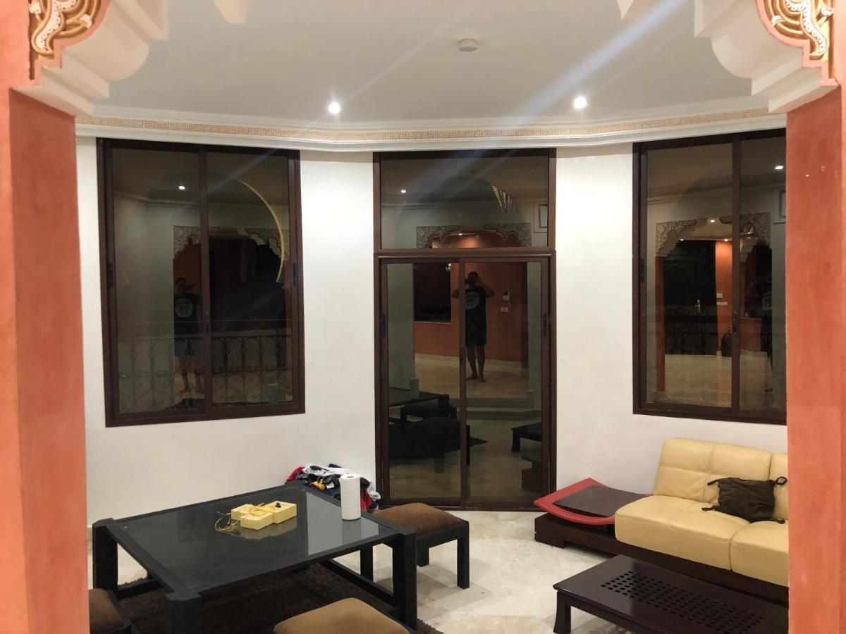 Luxury Grand Atlas - Privée - Gouvernante- 5 Suites - Piscine - Jacuzzi - Sona - Wifi Villa