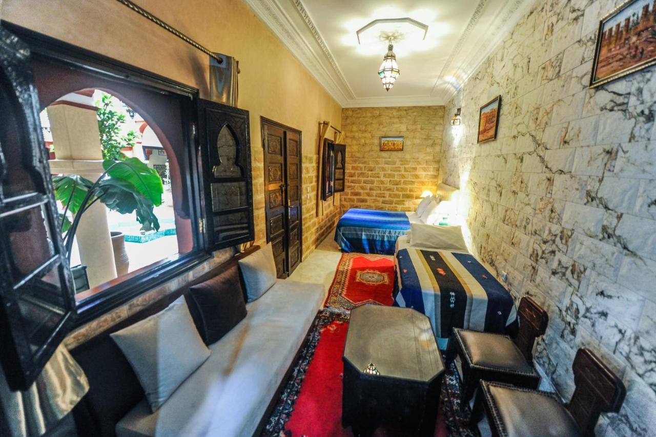 Errabii & Riad 3*