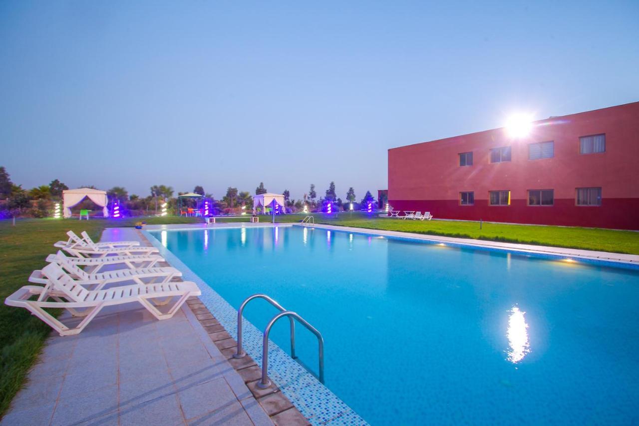Neuf Avec Piscine Et Jardin Bio, Excursions Quads