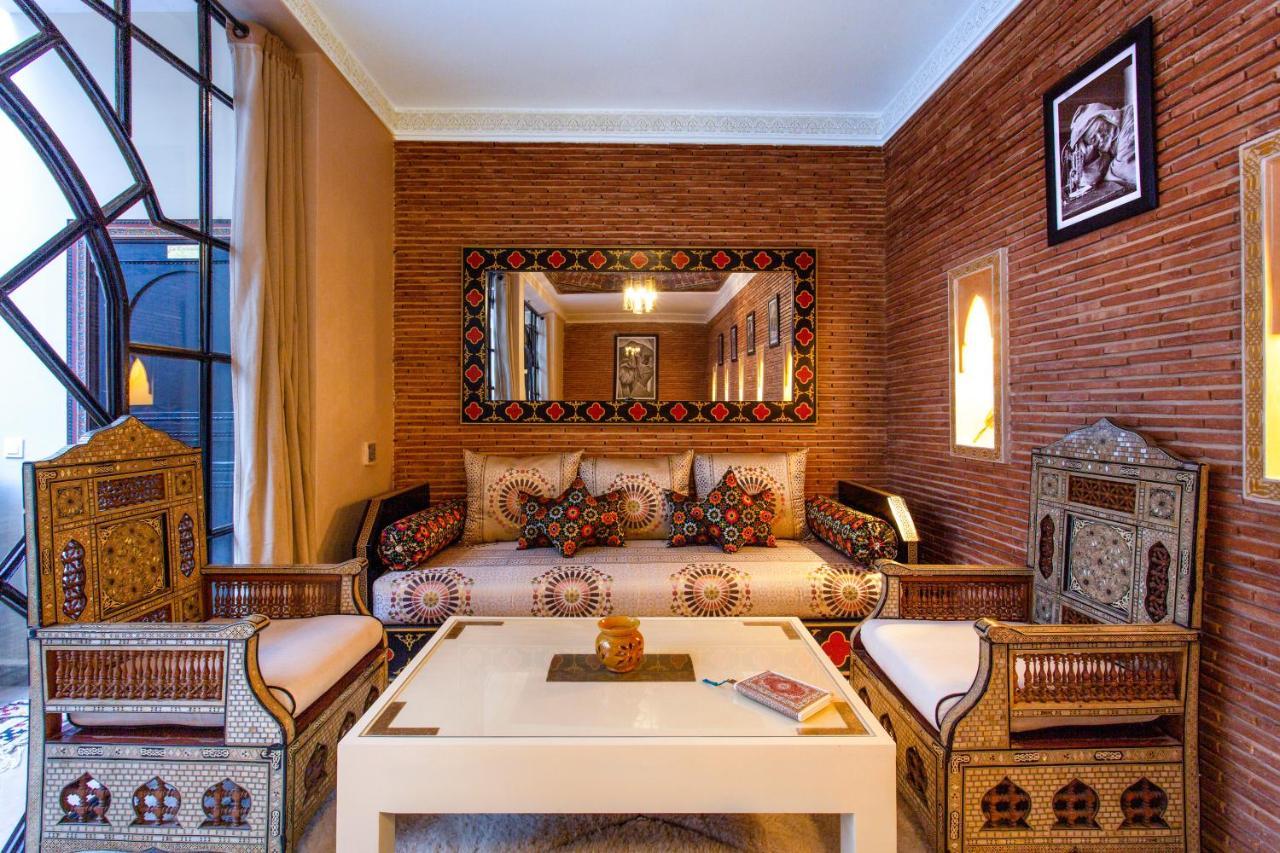 En Exclusivité Maison D Hôtes Chamade&spa Сasa de vacaciones *