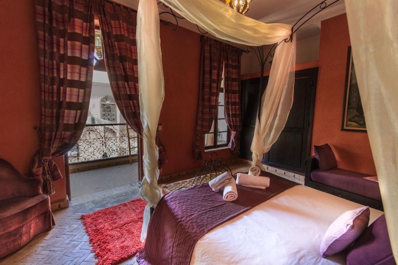 Nabila Riad 4*