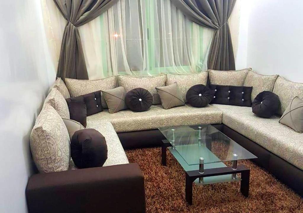 Superbe Appartement Bassatine Gueliz 4577 Apartamento *