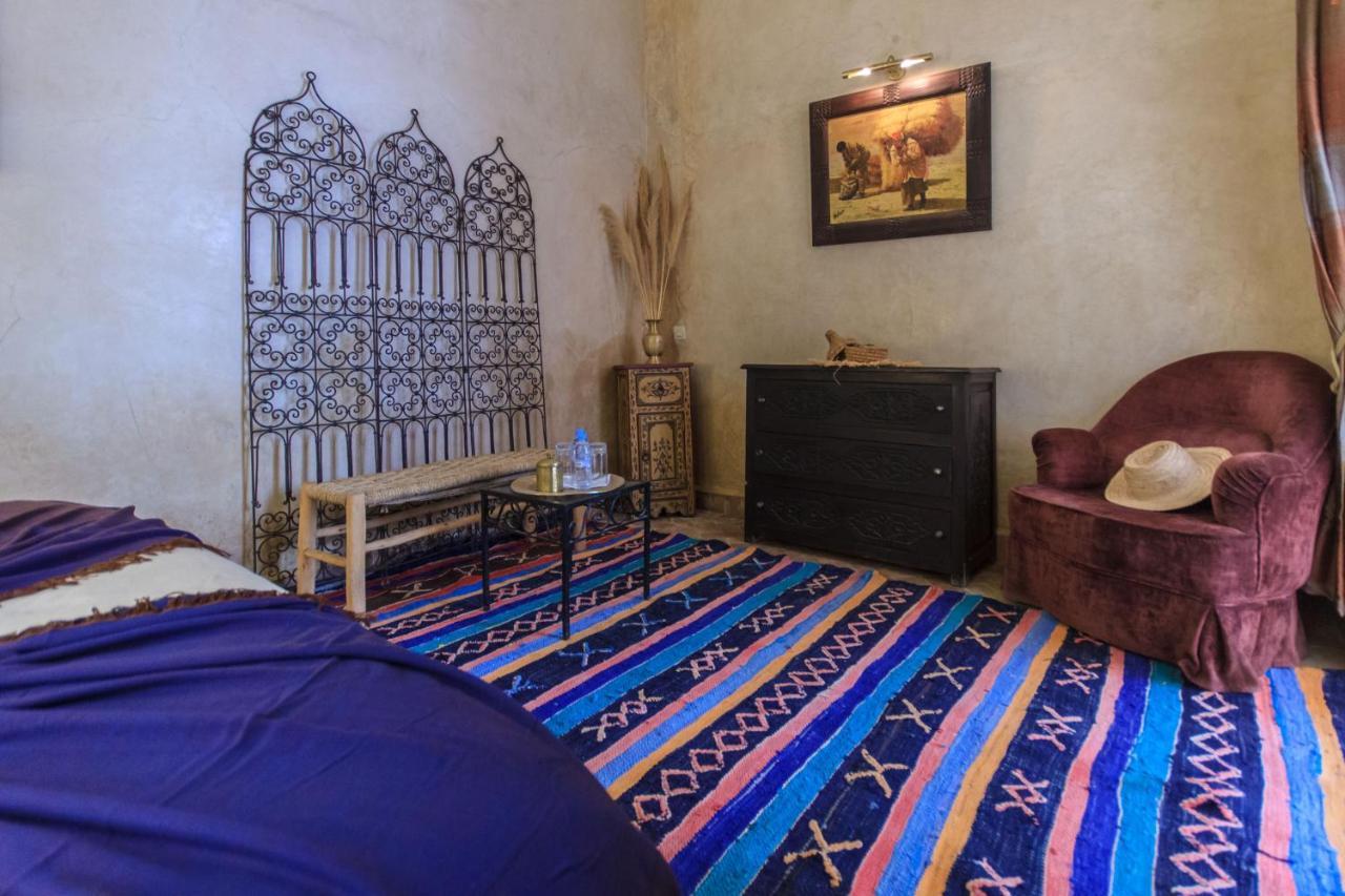 Nabila Riad 4*