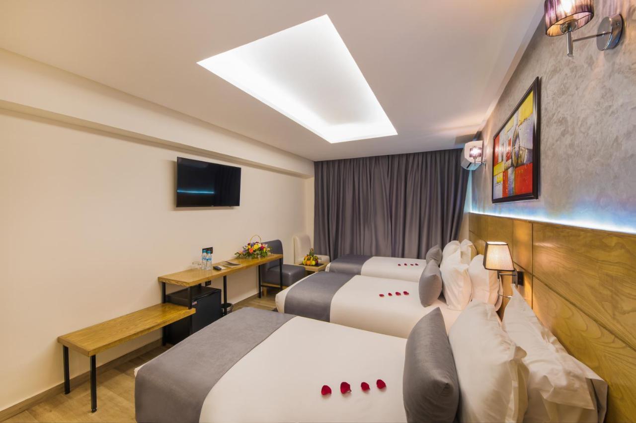 Hotel Stars &