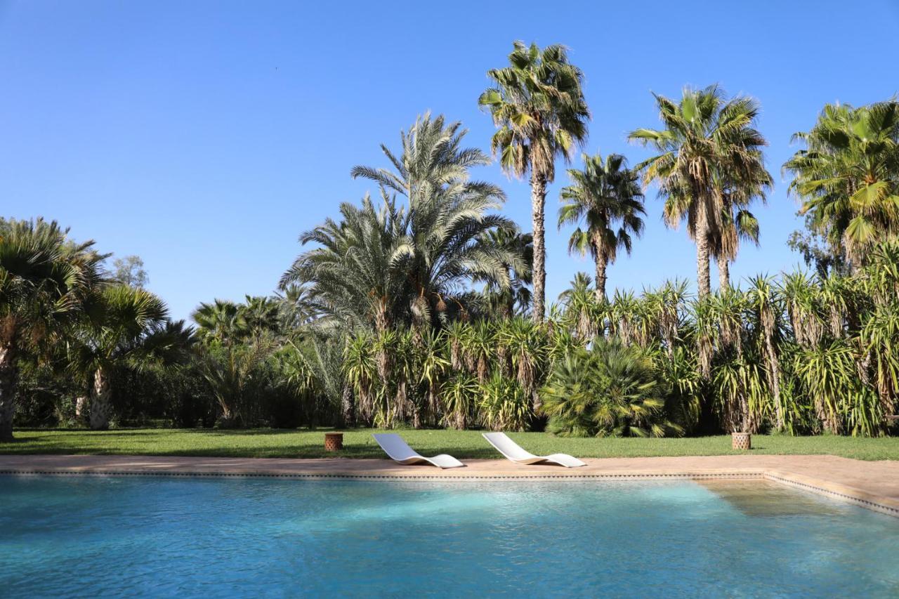 Casa de hóspedes Le Perroquet Bleu 3*