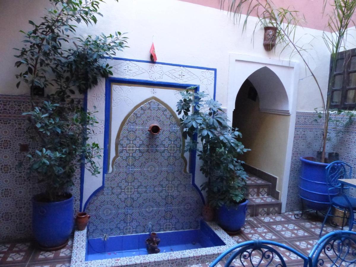 Jakoura 2*