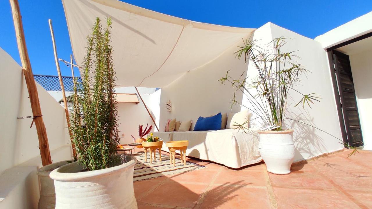 Guest house Riad Zou