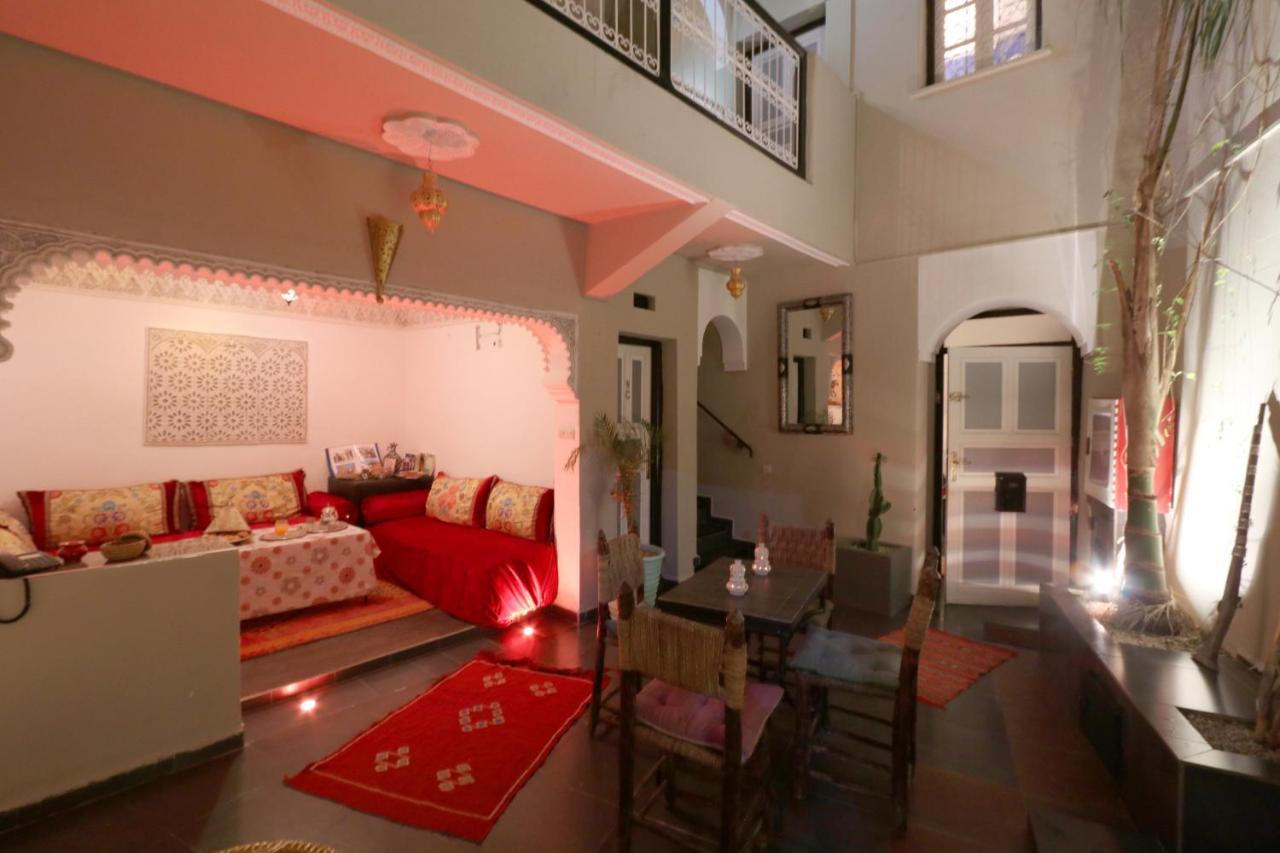 Diamant La Rouge Riad 2*
