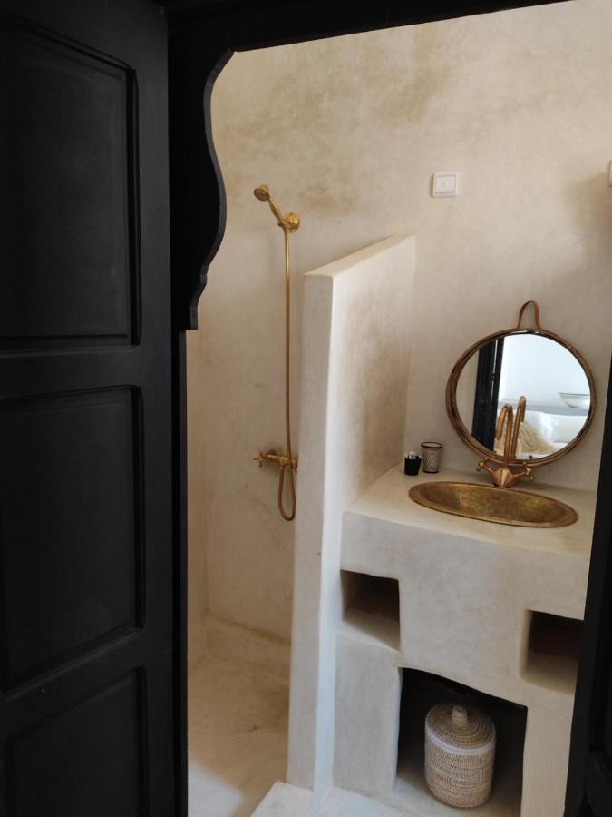 Guest house Riad Zou *