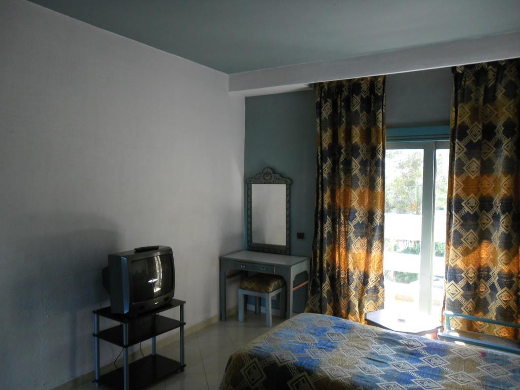 Hotel Amine 3*