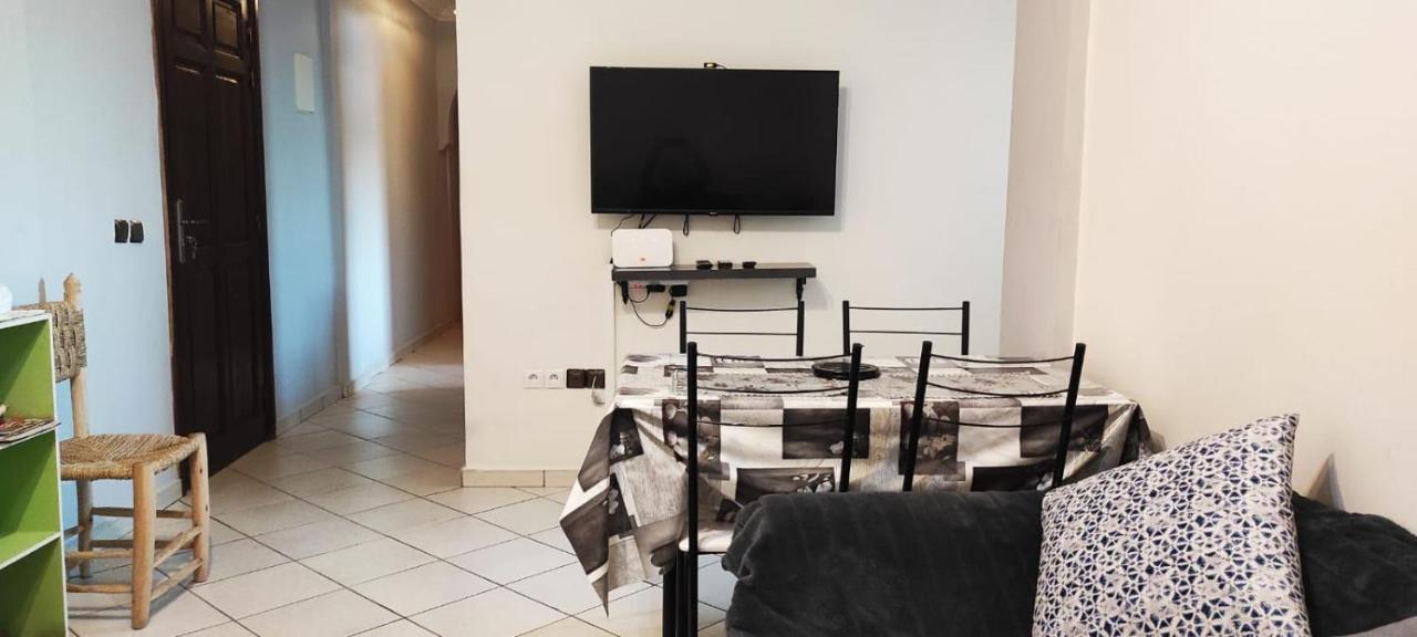 Apartamento Bright Air Conditioned Near Center Marraquexe