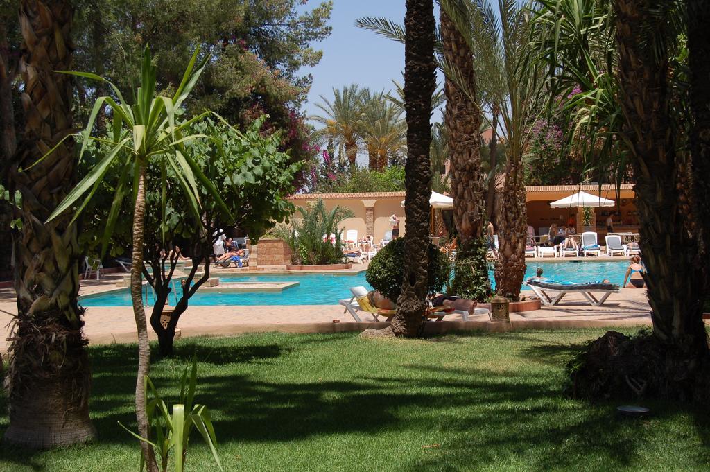 Amine Hotel